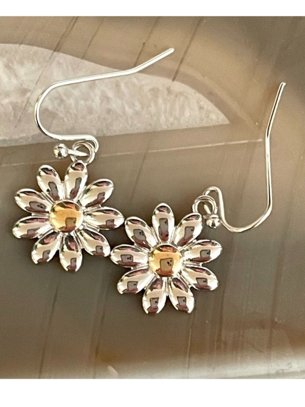 Daisy Flower Silver Plated Dangling Earrings Nickel Free Romantic Cottagecore